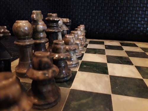 MARBLE & ONYX LARGE REGENCY CHESS SET! *VALUABLE*