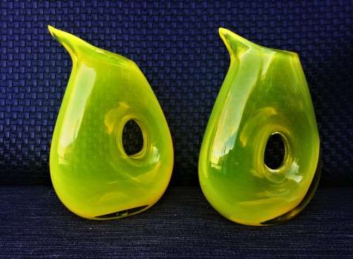 PAIR OF POLS POTTEN COLLECTABLE GLASS JUGS!