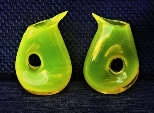 PAIR OF POLS POTTEN COLLECTABLE GLASS JUGS!