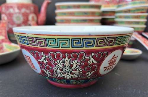 STUNNING HAND-PAINTED CHINESE CERAMIC SERVICE!