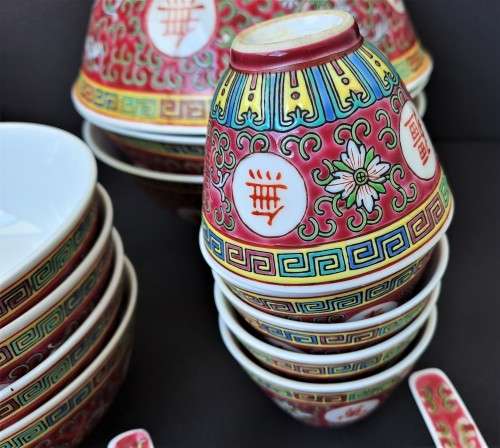 STUNNING HAND-PAINTED CHINESE CERAMIC SERVICE!