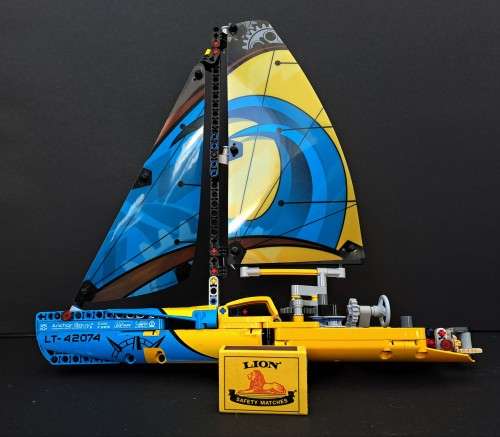 LEGO RACING YACHT TOY!