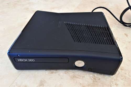 XBOX 360 CONSOLE!