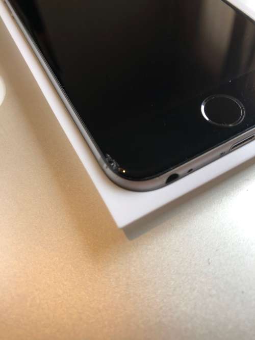 iPhone 64Gb- Space Grey