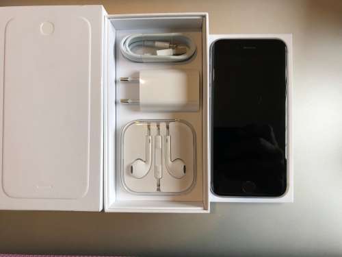 iPhone 64Gb- Space Grey