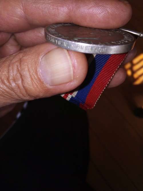 Great Find 1939-1945 WWII War Medal with ribbon-Issued W.Morrison-253616
