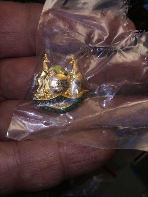 1967 Sprinboks VS Australia Test Cricket Lapel Badge Brand New What a Discovery!!