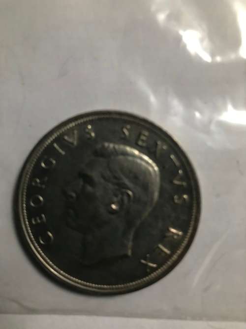 1952 5 Sillings 28g of 50% Silver as per Photo`s