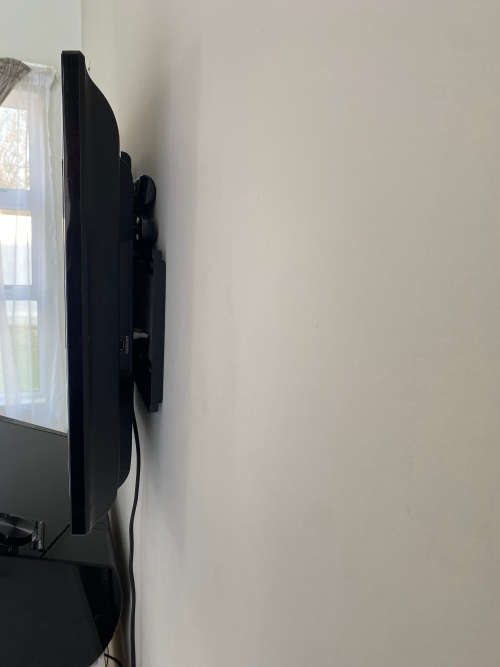 Samsung 40 inch full HD LED TV