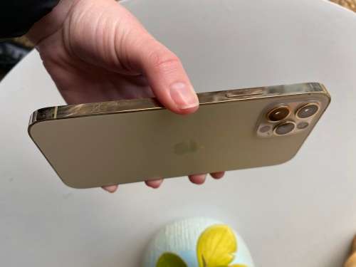 iPhone 12 pro 128 GB