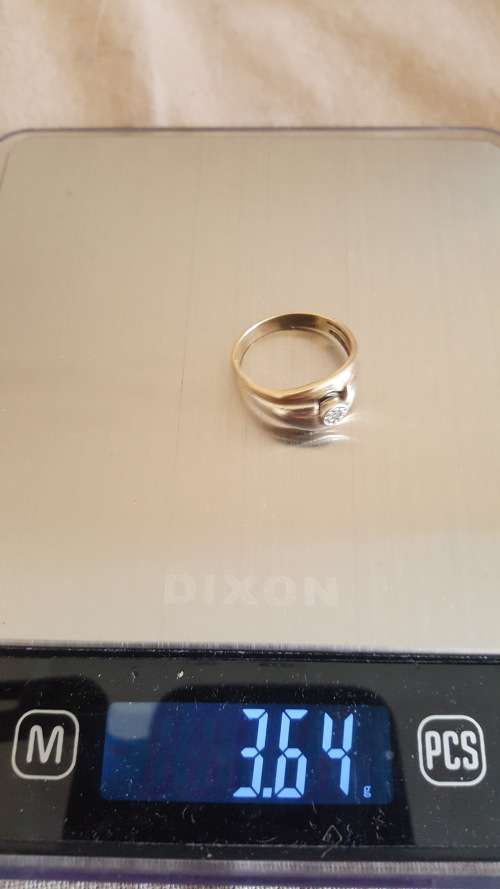 Gold 9ct ring 3.6 Gram