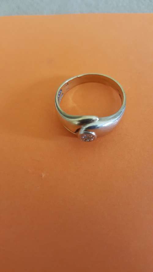 Gold 9ct ring 3.6 Gram