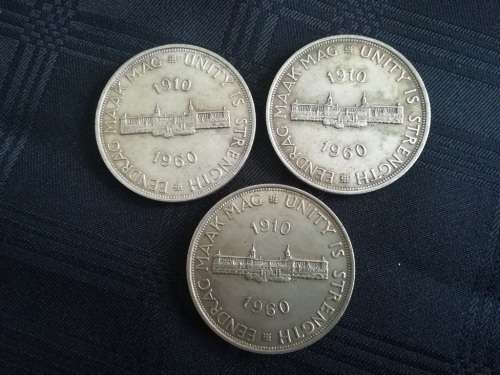 10 x SA 5 shillings... 1951, 1953, 1957, 1960... As a lot... SILVER!!!