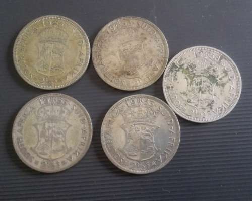 30 x SA 2.5 Shillings... As a lot.. Check pictures and condition