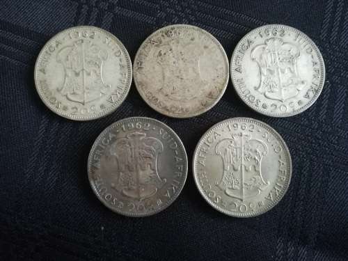 10 x SA 20c silver coins... 1961 and 1962... As a lot.. Check condition