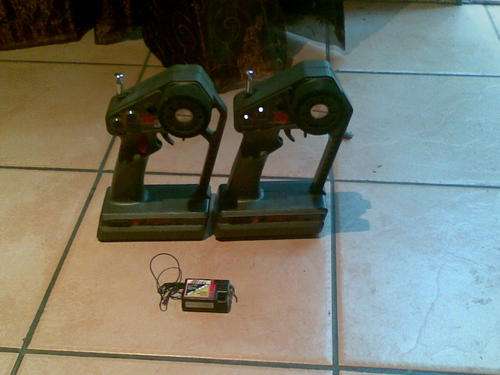 Traxxas TQ 2ch controller with HITec reciever plus free traxxas TQ 3ch transmitter