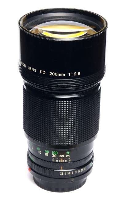 Canon 200mm F2.8