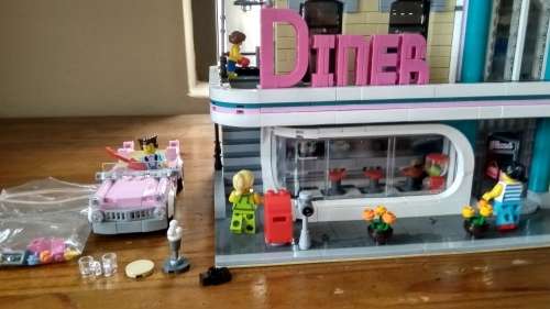Lepin Downtown Diner - Set 15037
