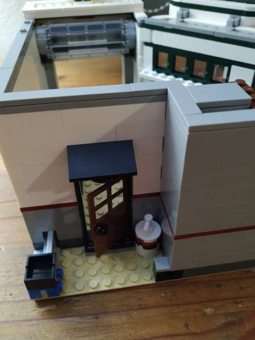 Lepin Corner Garage - Set 15042