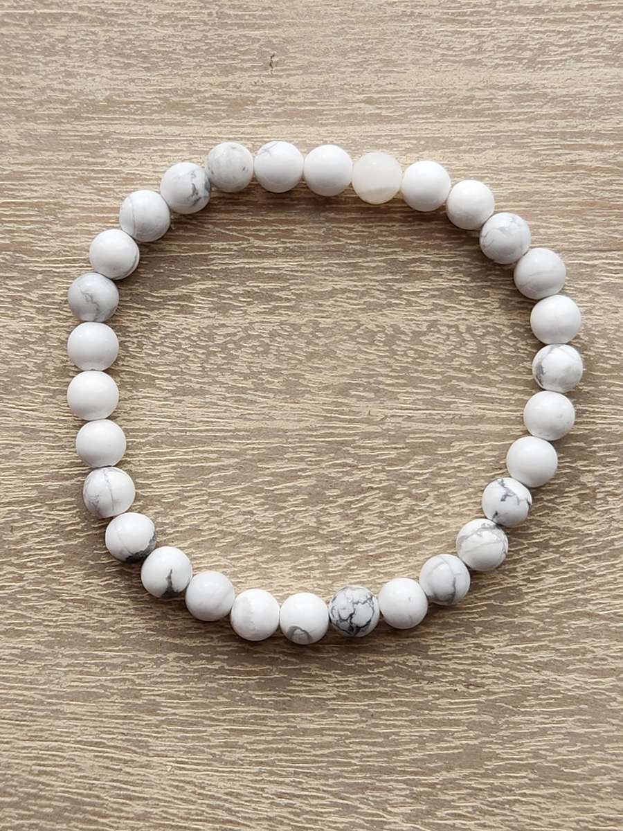 White Howlite Bracelet - 6mm