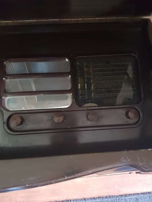 Antique Cross Cut Wall Nut Radio