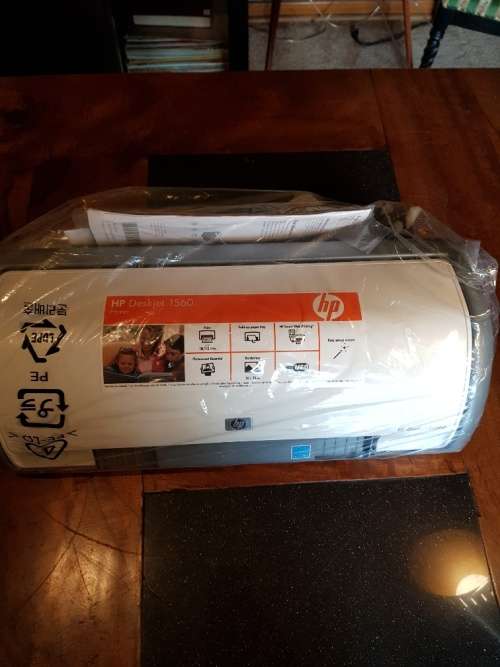 HP Deskjet D1560 Colour printer