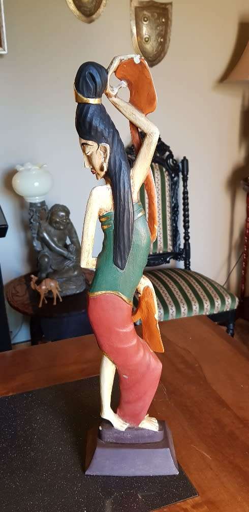 Vintage Hand Carved Portuguese Lady 53 cm tall