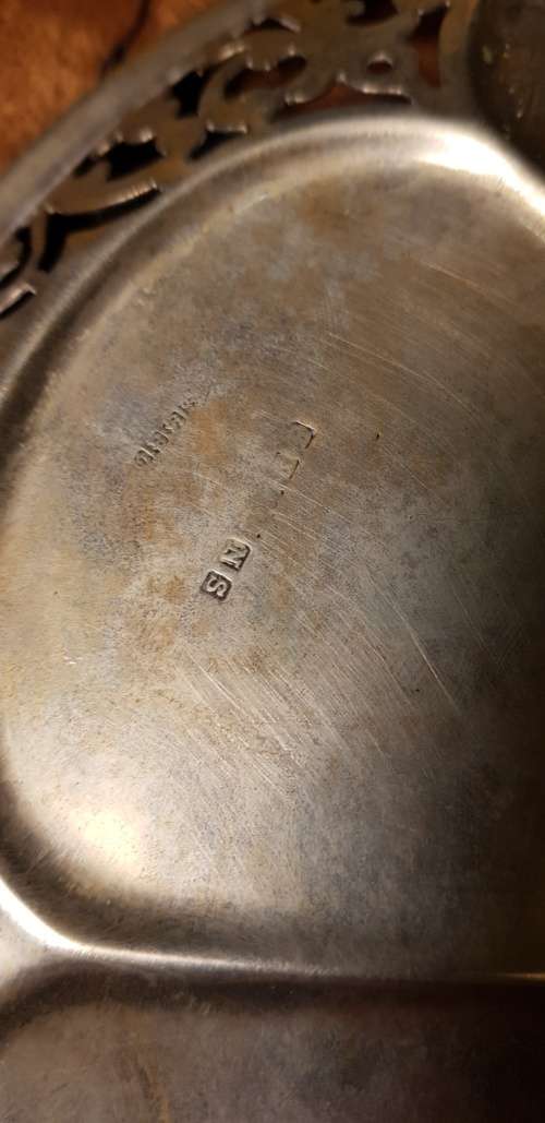 EPNS Hallmarked Silver Plated Fruit Tray