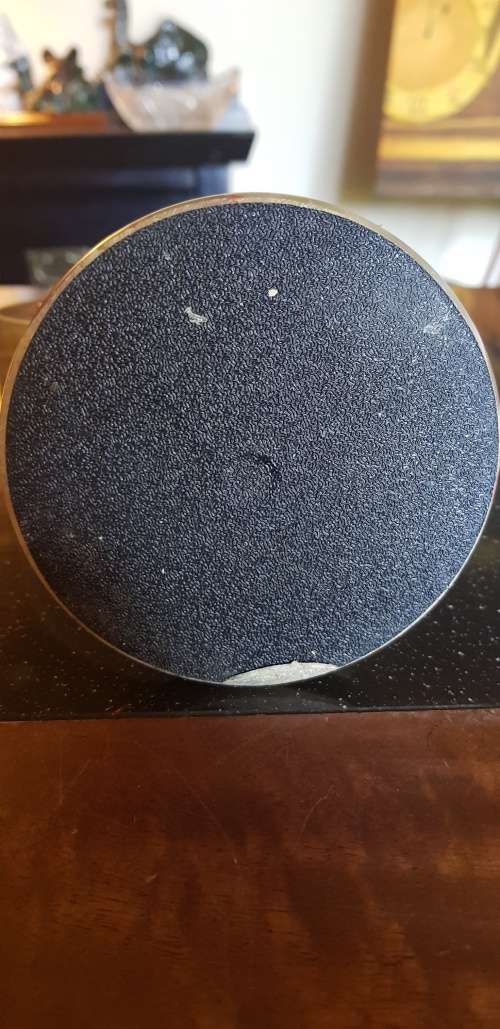 Stunning Vintage Universal Sun Quartz mantel Clock. Battery operated