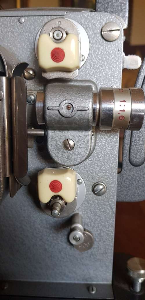 Vintage Moris 8 Junior Projector