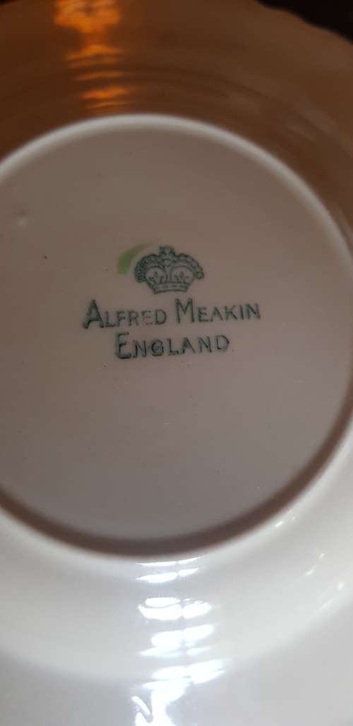 Vintage Alfred Meakin Dinner set incomplete