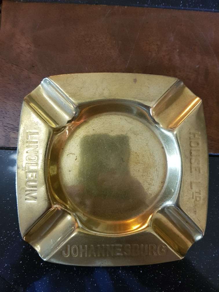 2 Vintage solid brass ashtrays