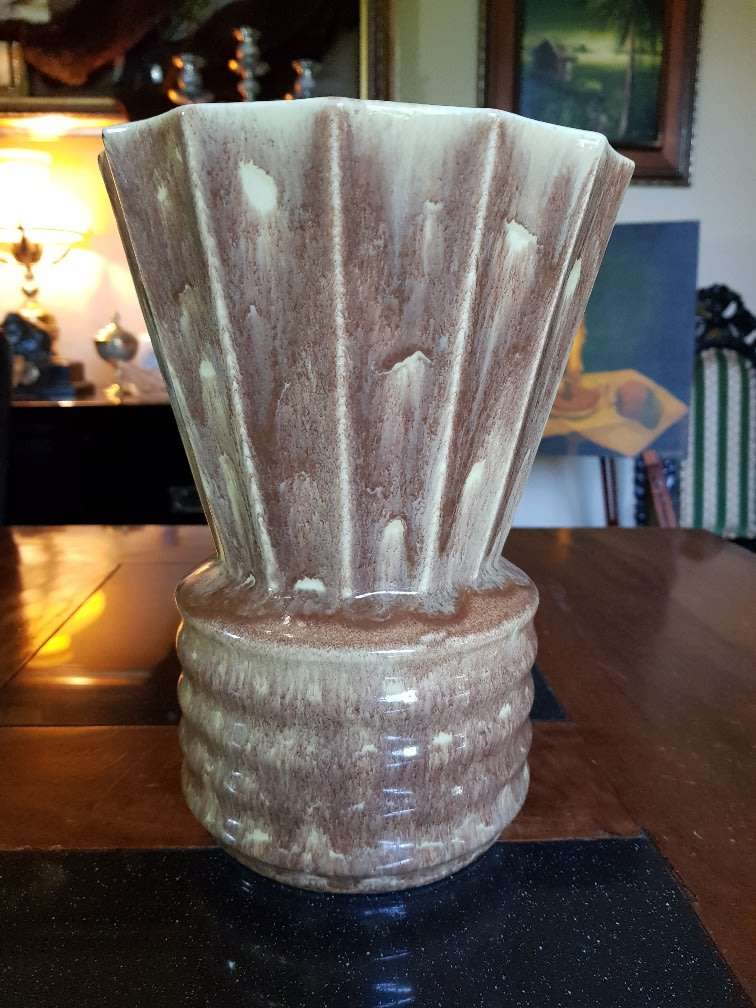 Large Vintage Art Deco Vermont Vase. Marked