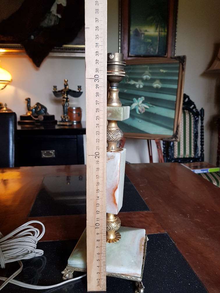 Beautiful Vintage Marble Lamp. Working