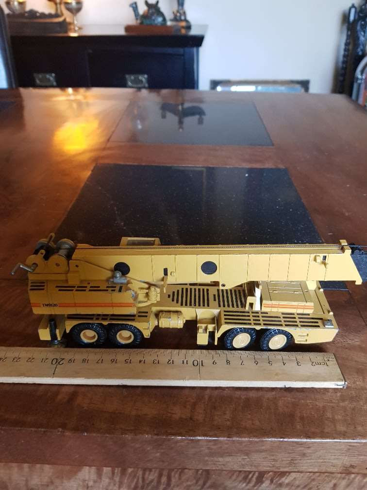 Vintage Die Cast Grove Crane. Model No 380. Scale 1:50