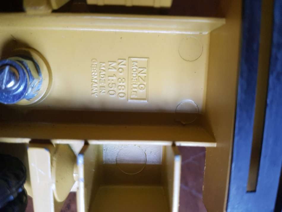 Vintage Die Cast Grove Crane. Model No 380. Scale 1:50