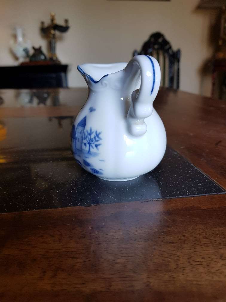 Beautiful Blue & White Creamer Jug.