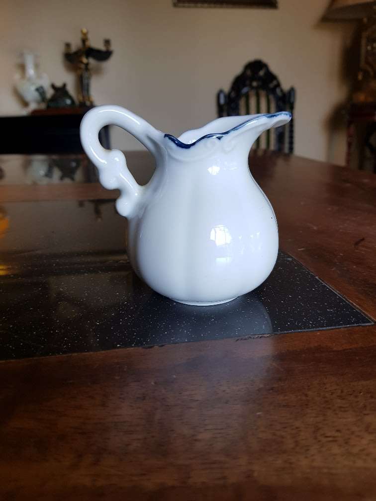 Beautiful Blue & White Creamer Jug.