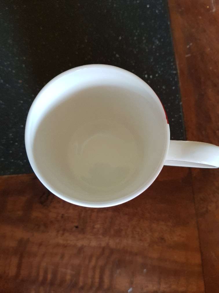 Beautiful Set of Queens Imari Mugs. Marked