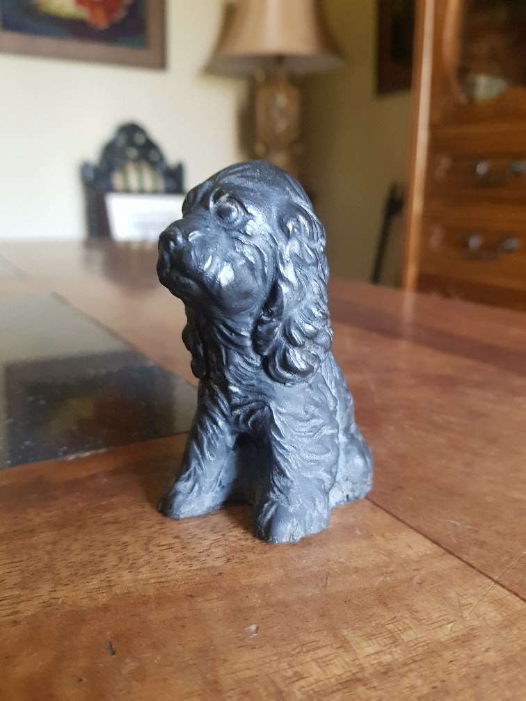 FREE SHIPPING!!!  Amazing Kingmaker Hand Carved Coal Dog Figurine. Markers Mark