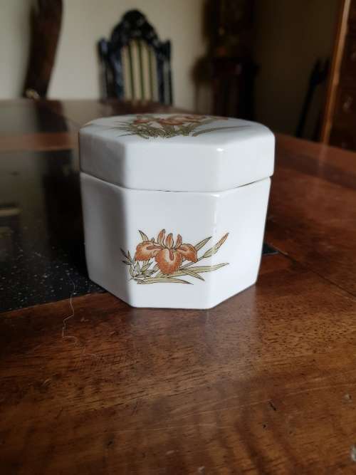Vintage Lidded Japanese Trinket Dish