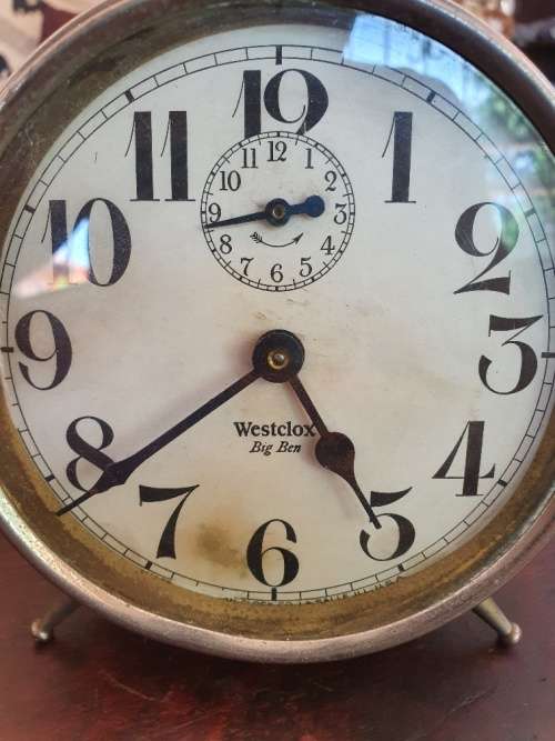 FREE SHIPPING!!!   Vintage Big Ben Alarm Clock