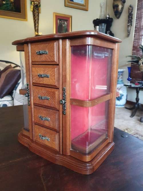 FREE SHIPPING !!! Beautiful & Rare Vintage Oak Wood Jewelry Cabinet.