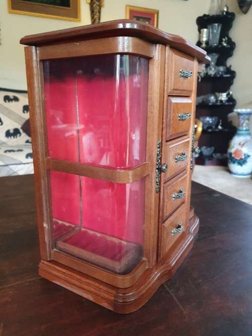 FREE SHIPPING !!! Beautiful & Rare Vintage Oak Wood Jewelry Cabinet.