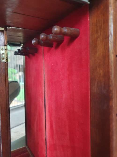 FREE SHIPPING !!! Beautiful & Rare Vintage Oak Wood Jewelry Cabinet.