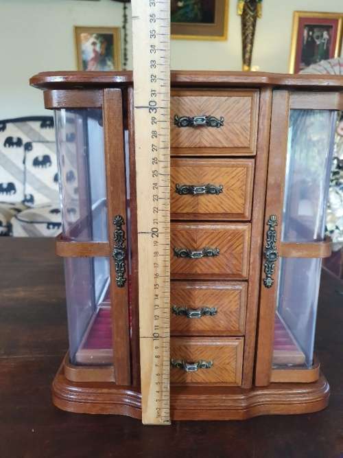 FREE SHIPPING !!! Beautiful & Rare Vintage Oak Wood Jewelry Cabinet.