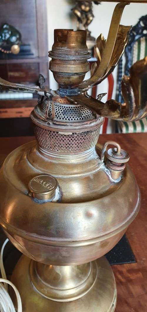 Stunning Viintage Converted Oil Lamp