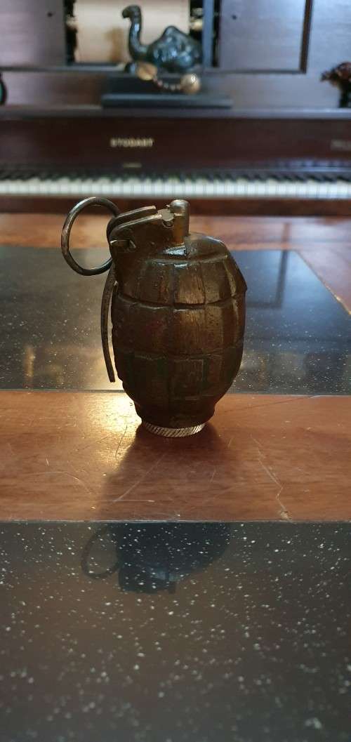 Collectors Item. Deactivated Vintage E R Hand Grenade