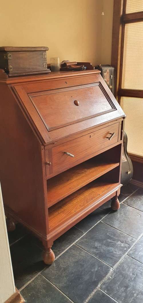 Vintage Bureau Writing Desk.
