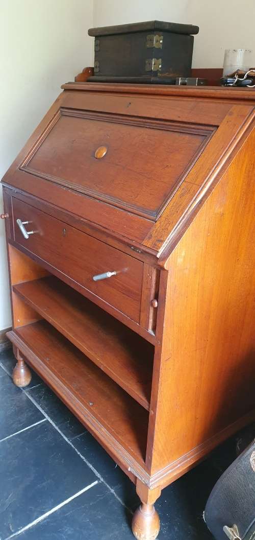 Vintage Bureau Writing Desk.